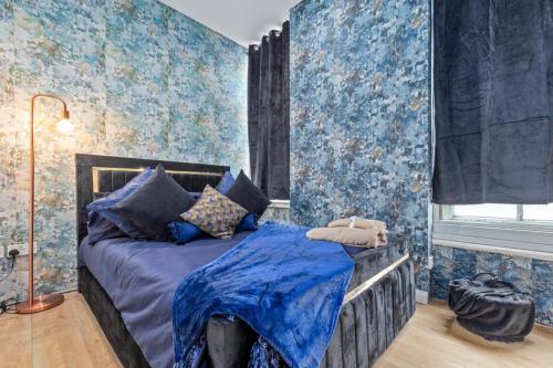 Harrods KnightsBridge 2 BR flat KB15 2