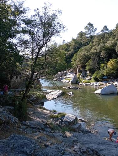 Chambre d'Hôte dans MAS proche Anduze Cévennes avec piscine