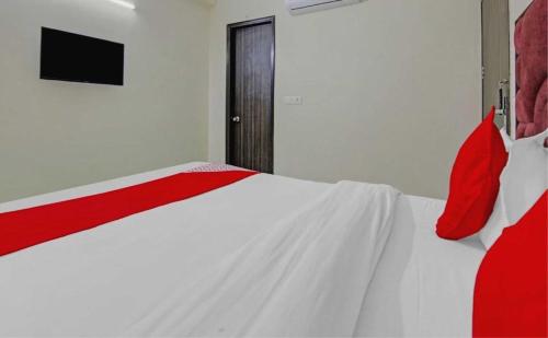 OYO Flagship Hotel BS Residency