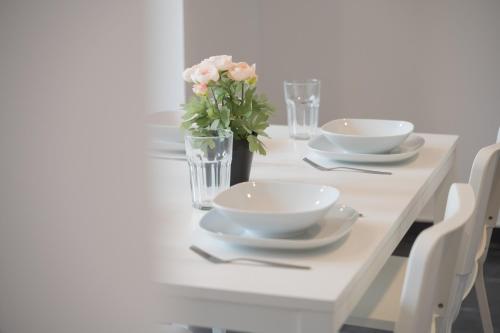 home2stay Apartments Wendlingen Kitchen,Wifi,Smart TV NEW