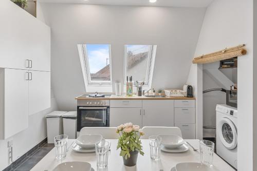 home2stay Apartments Wendlingen Kitchen,Wifi,Smart TV NEW