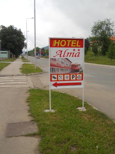 Garni hotel Alma - image 13
