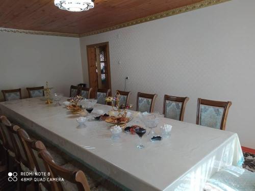 Aizirek Guest House