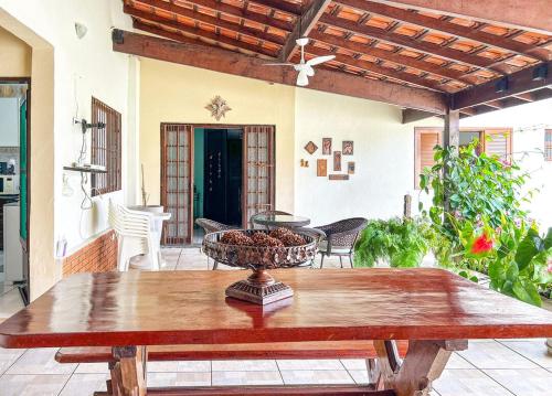 设施服务, Casa com churrasqueira e piscina em Itanhaem in 博皮兰加