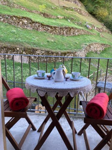 Balkons/terase, B&B Maison Vallomy in Lillianes