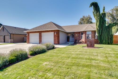 . 6 Mi to Dtwn Yakima: Central Washington Home