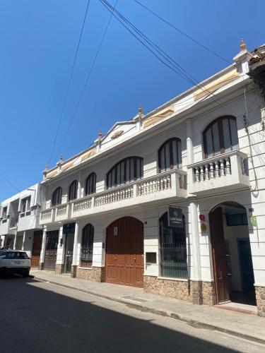 Hospedaje Sarabia near Juana Azurduy de Padilla nemzetközi repülőtér