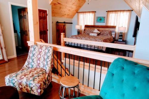 Peace of Heaven ~ Modern Chic Cabin w/ Majestic Mountain Views