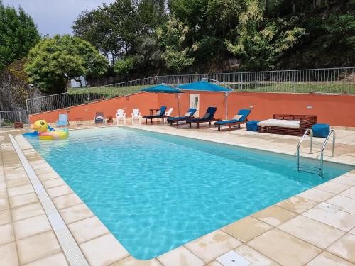 Casa do Bom Jesus V3 com piscina gîte à louer Outrelo