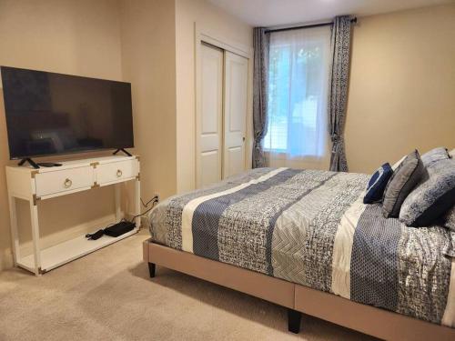 Address of Cozy contemporary 2BR with Sofa bed in the office