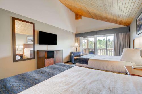 The Pine Lodge on Whitefish River, Ascend Hotel Collection