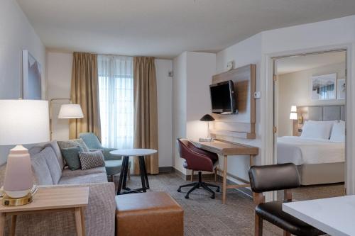 Staybridge Suites Allentown Airport Lehigh Valley an IHG Hotel - image 11