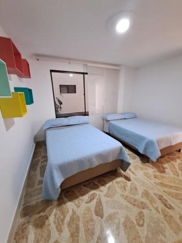 Apartamento en Los Colores Estadio 201-401-501, Medellín (fotografie 3)