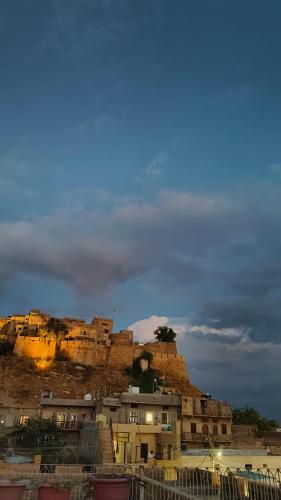 Mirvana Guest House & Camel safari in Jaisalmer