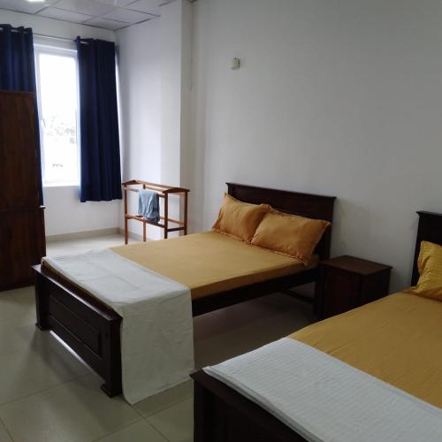 Catamaran 6 Guest Inn in ทรินโคมาลี