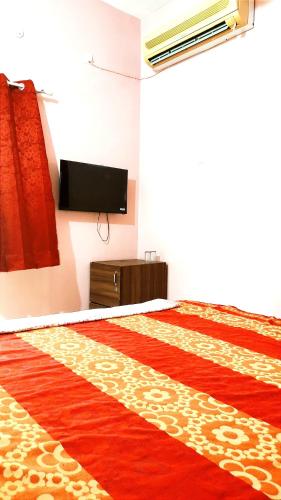 HOTEL HELIX -- RAJPURA -- Budget Rooms for Family, Couples, Solo Travellers