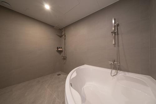 Workers Hotel Ansan by Aank in Ansan-si