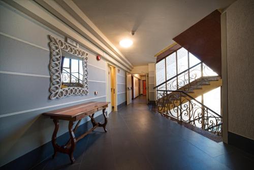 Park Hotel Residence - image 2