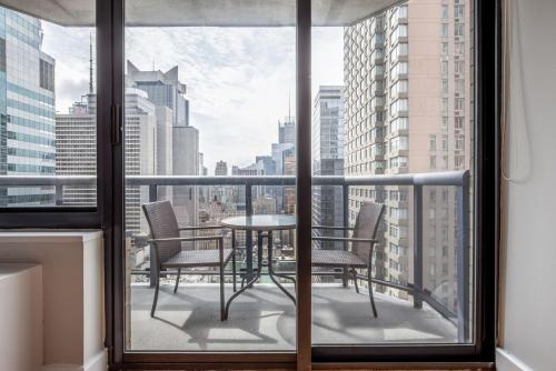 Midtown 2br w elevator wd nr entertainment NYC-1227, New York (photo 6)