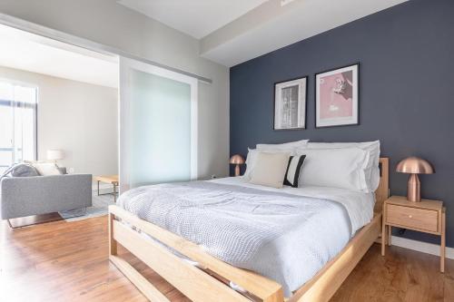 Mount Vernon 1BR w Gym WD Rooftop nr Metro WDC-168 in Washington, USA
