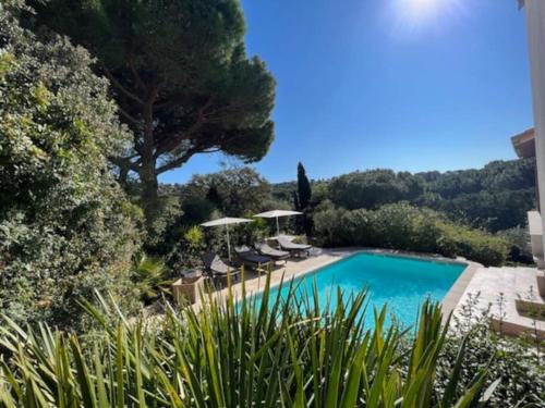 Villa Les Anthémis, 10min à pied plage - Location, gîte - Sainte-Maxime