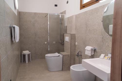 Hotel Oasis - image 6