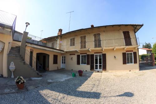 B&B Lo Scudiero - Accommodation - Castelnuovo Don Bosco