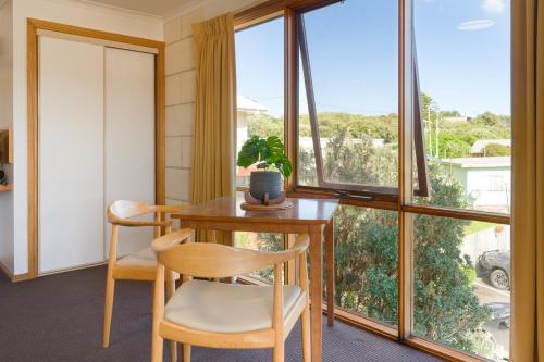 設施, 阿德湖汽車旅館 (Loch Ard Motor Inn) in 坎貝爾港