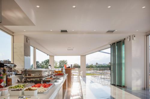 Food and beverages, Nima Boutique Hotel in Gerogioupoli