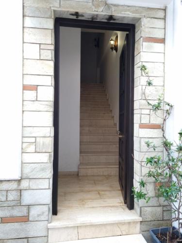 Three-Bedroom House image 4