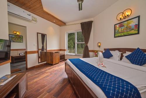 Premium Cottage with Garden View image 10