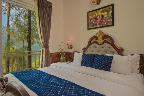 Premium Cottage with Garden View image 4