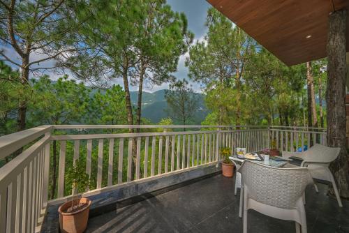 Premium Cottage with Garden View image 7