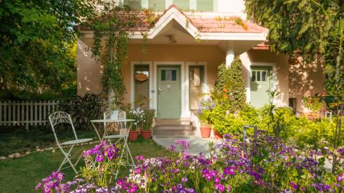 Karma Chalets, Gurgaon