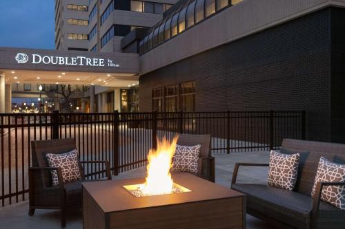 DoubleTree by Hilton Canton Downtown, OH