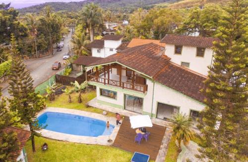 ทัศนียภาพภายนอกโรงแรม, Chalé Água Branca (Chale Agua Branca) in อกวาบรันกา