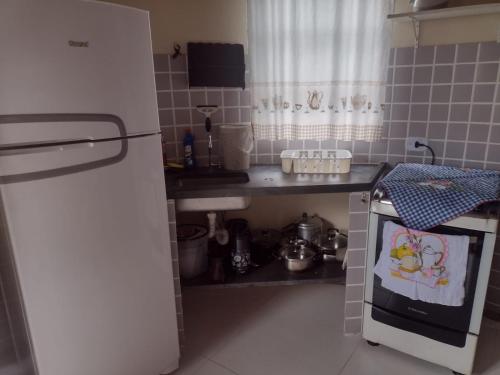 ห้องครัว, Chalé Água Branca (Chale Agua Branca) in อกวาบรันกา