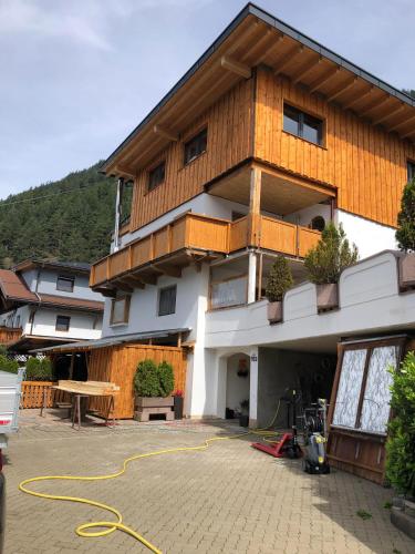 Ferienhaus Nagele in Oetz, Österreich