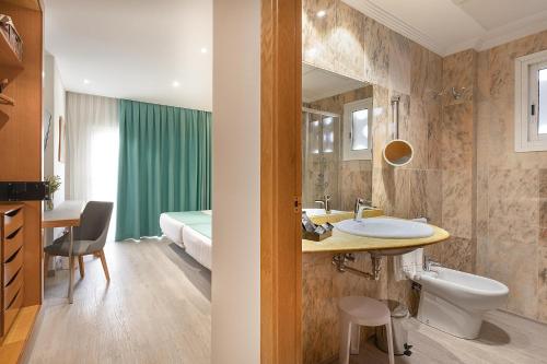 Baño, Poseidon Resort in Benidorm - Costa Blanca