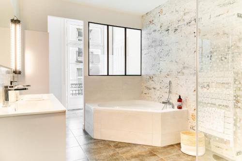 Three-Bedroom Apartment image 10