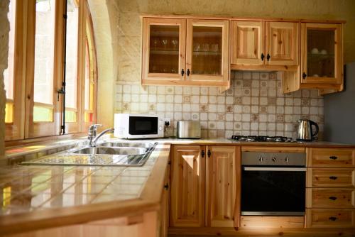 Mill House, Għarb (foto 6)