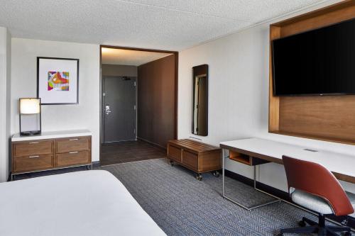 Courtyard by Marriott Detroit Downtown