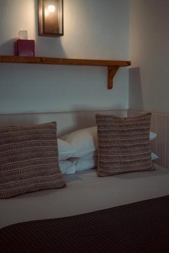 The Victoria - image 2