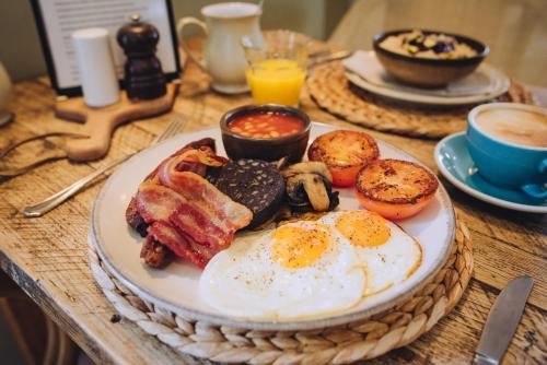 The Georgian House - image 7