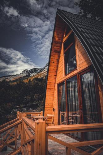 Sleeps 4