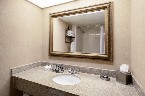 Deluxe Double Room with Two Double Beds