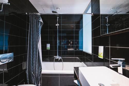 Utopia Hotel - Tap to explore photos