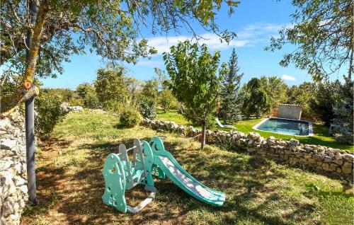 Amazing Home In Sault With Outdoor Swimming Pool