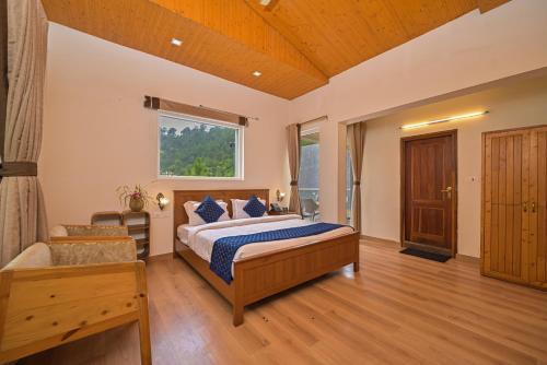 Three-Bedroom Villa image 6