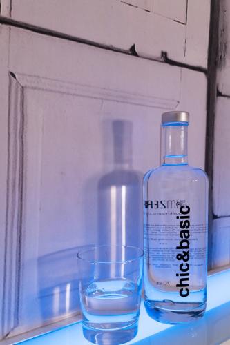 Chic & Basic Tallers Hostal - main image